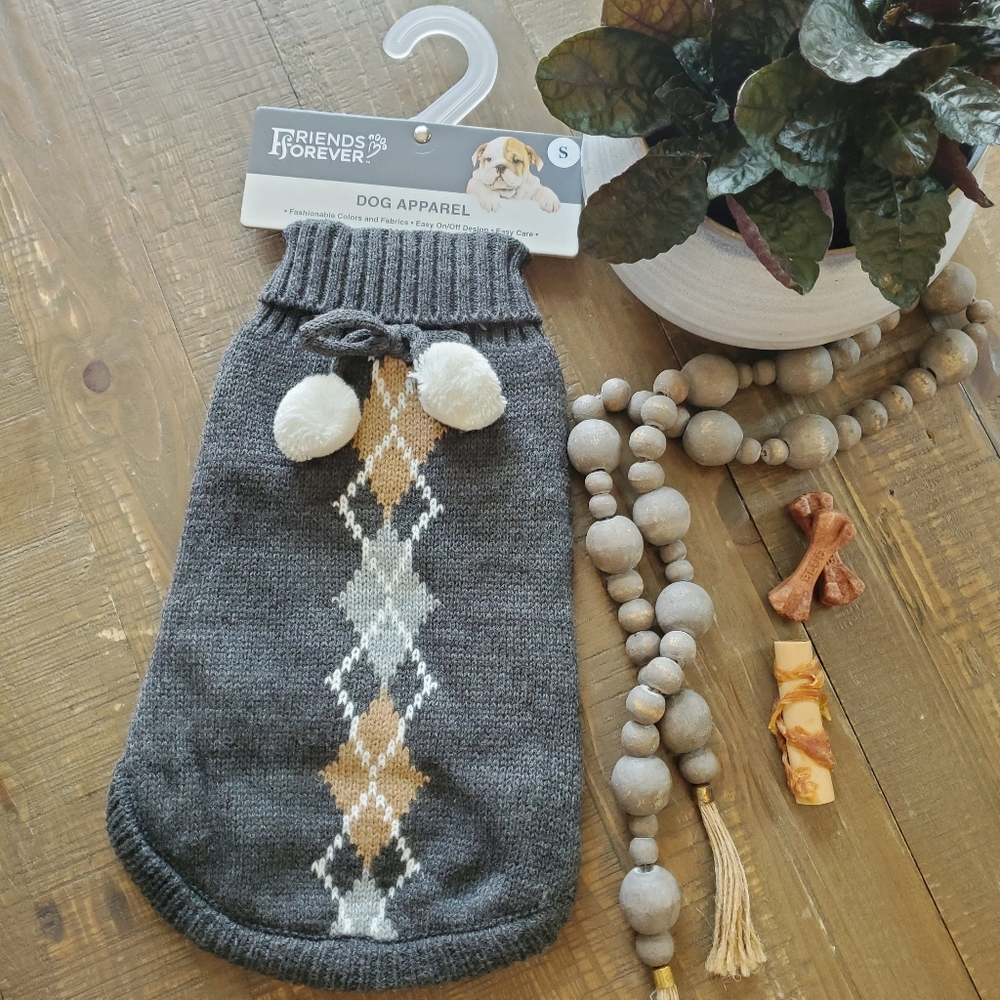 Freiends Forever Argyle Pom Pom Knit Dog Sweater Sizes Small